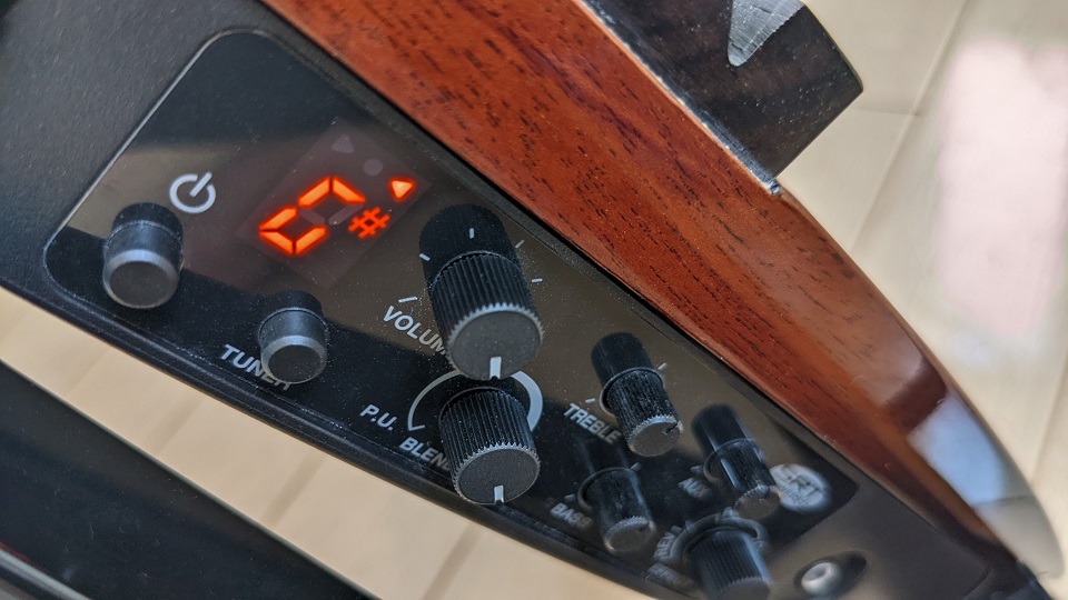 サイレントギター