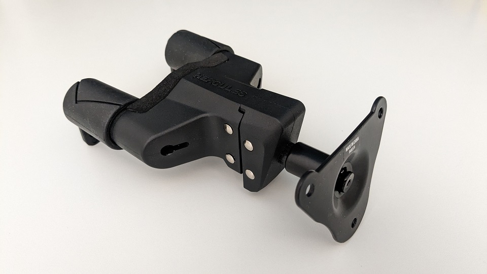 HERCULES—GUITER—HANGER